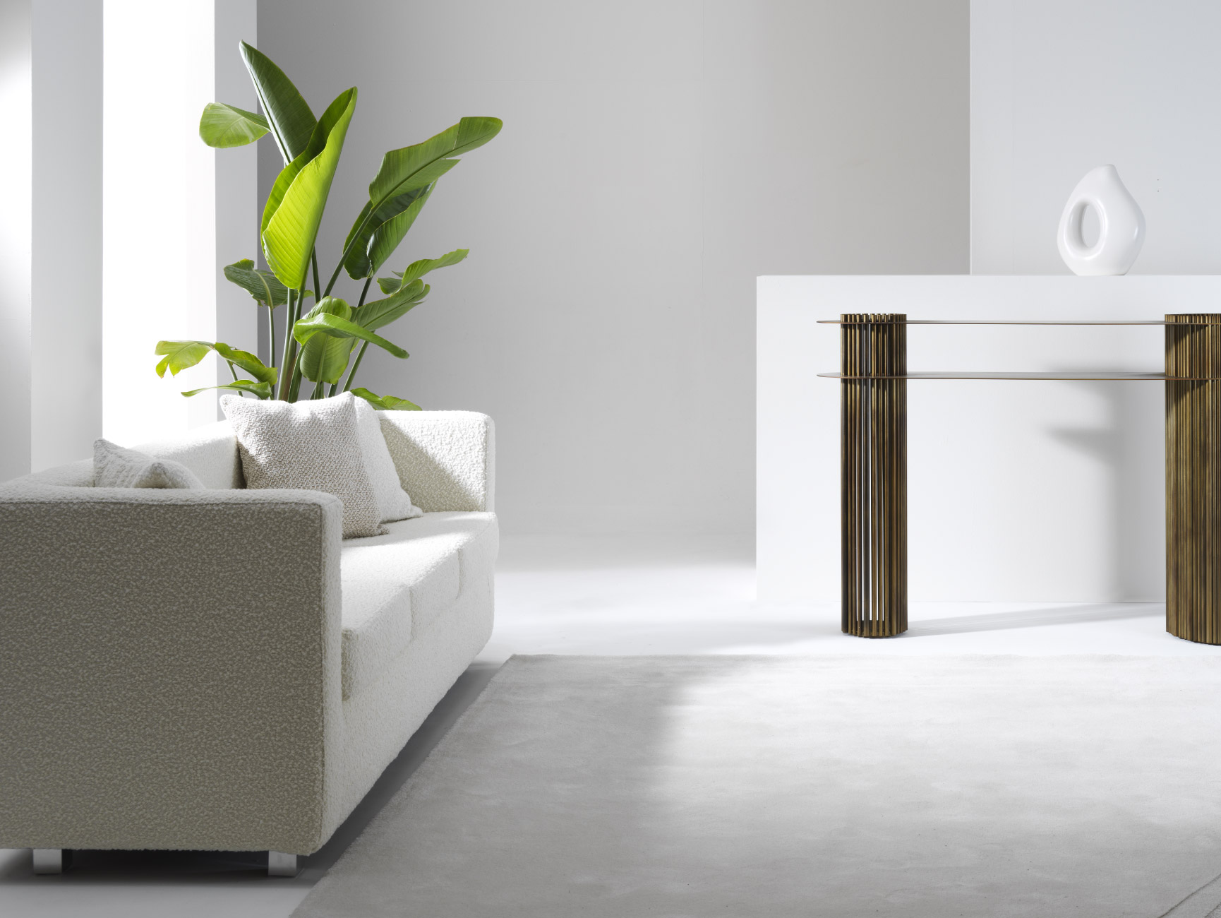 Divano tre posti di design Quadra 3 Julia Italia coordinato alla collezione Quadra